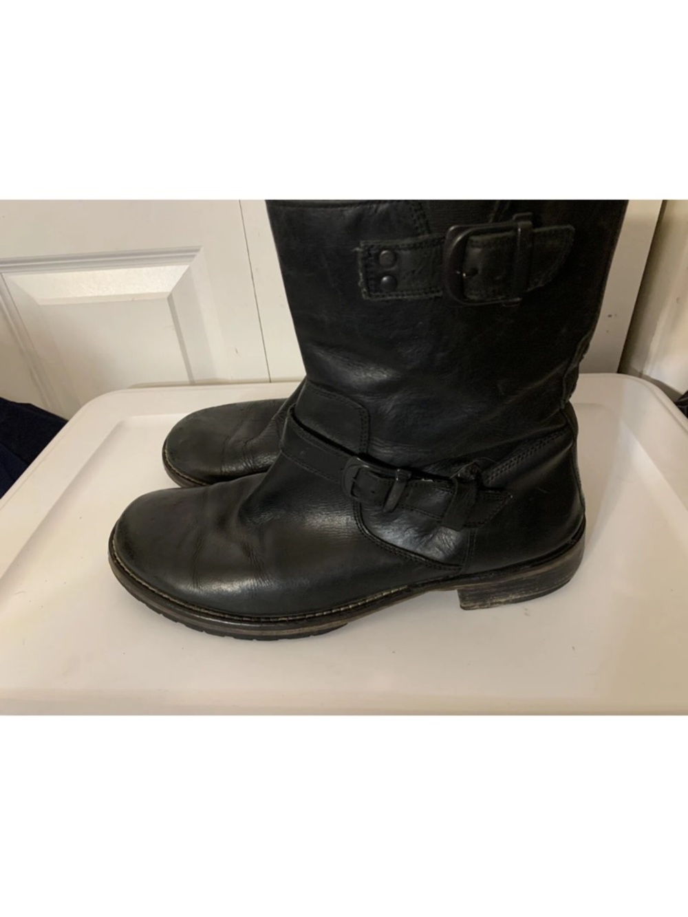 Red Tape Men's Sz 10.5 Salisbury Buckle Black Leather Side Zip Ankle Biker Boots - Picture 5 of 9